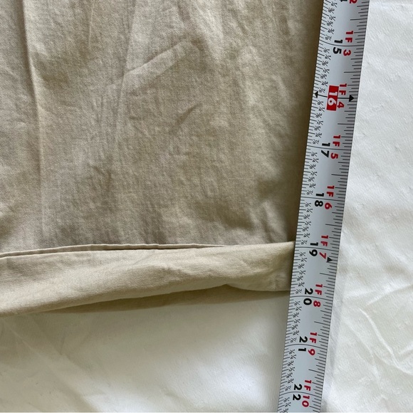 Lee Relaxed Fit Women’s Size 18 khaki color 98% Cotton 2% Spandex - Picture 6 of 10